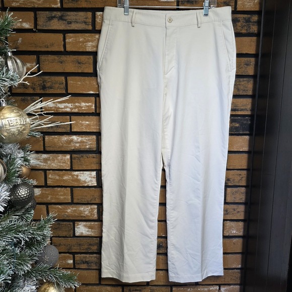 Under Armour Mens 36x30 Performance Golf Pants Mens Beige Cream Wicking Tech - Picture 1 of 13